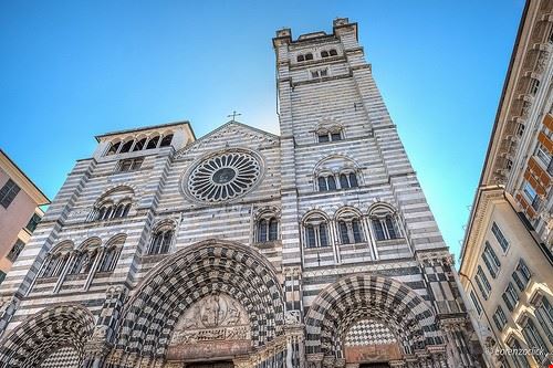 San Lorenzo Cathedral Genoa Lorenzoclick - Attribution-NonCommercial (http://creativecommons.org/licenses/by-nc/2.0/) Lorenzoclick
