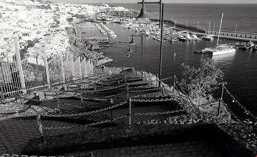 Puerto del Carmen Lanzarote W. E. Jackson - Attribution License (http://creativecommons.org/licenses/by/2.0/) W. E. Jackson