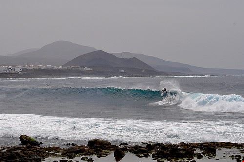 Surf - Foread - Foread - Attribution-NonCommercial (http://creativecommons.org/licenses/by-nc/2.0/)