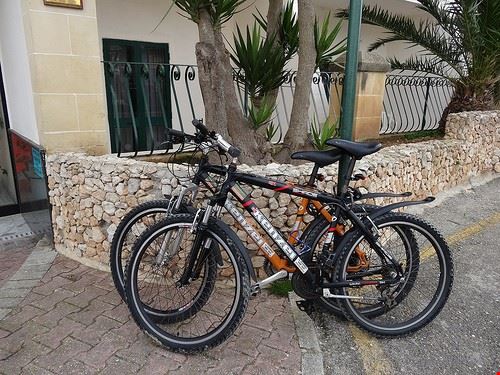 Malta By Bike Valletta fchmksfkcb - Attribution-NonCommercial (http://creativecommons.org/licenses/by-nc/2.0/) fchmksfkcb