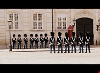  cambio della guardia al palazzo reale