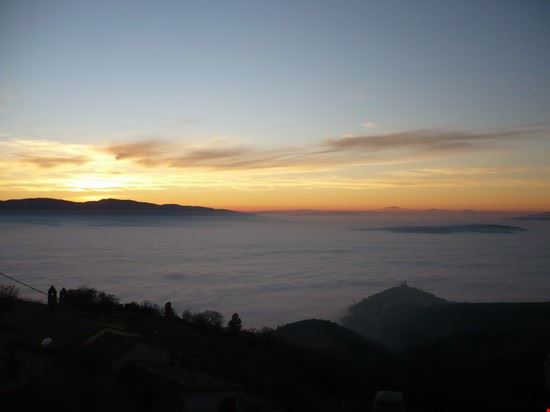  in inverno qualche volta la nebbia.....  