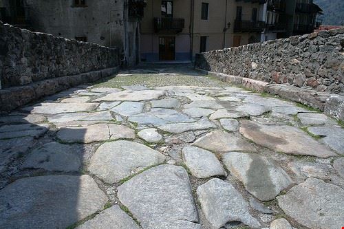 Ponte di pietra - b.roveran - b.roveran - Attribution License (http://creativecommons.org/licenses/by/2.0/)