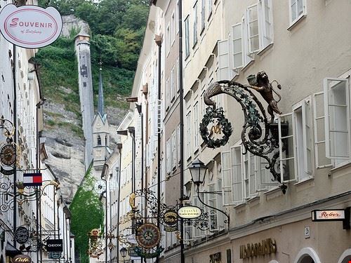  Salzburg RMH40 - Attribution-NonCommercial (http://creativecommons.org/licenses/by-nc/2.0/) RMH40