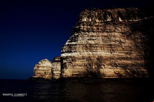 Spiaggia dei Conigli Isola di Lampedusa Roberto Giannotti - Attribution-NonCommercial-NoDerivs (http://creativecommons.org/licenses/by-nc-nd/2.0/) Roberto Giannotti