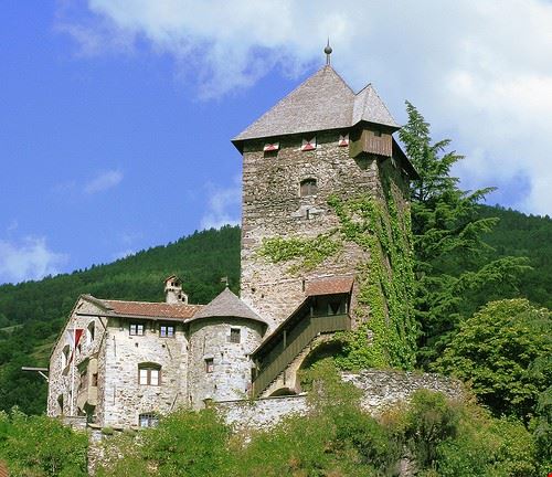 Castel Tirolo Bolzano giovanni_novara - Attribution-NonCommercial-ShareAlike (http://creativecommons.org/licenses/by-nc-sa/2.0/) giovanni_novara