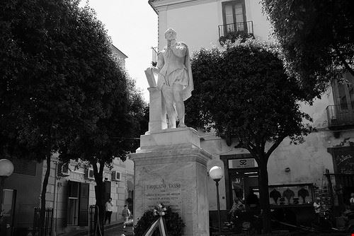  Sorrento HBarrison - Attribution-ShareAlike License (http://creativecommons.org/licenses/by-sa/2.0/) HBarrison