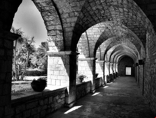 Monastero di Santa Maria di Colonna Trani unita36 - Attribution-NonCommercial-NoDerivs (http://creativecommons.org/licenses/by-nc-nd/2.0/) unita36