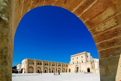 Basilica di Santa Maria De Finibus Terrae Santa Maria di Leuca e.celesti - Attribution-NonCommercial-NoDerivs (http://creativecommons.org/licenses/by-nc-nd/2.0/) e.celesti