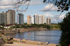 Grattacieli a Manaus