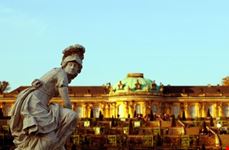 potsdam statua classica