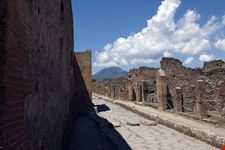  pompei and ercolano