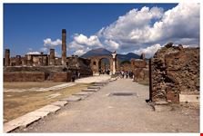  pompei and ercolano