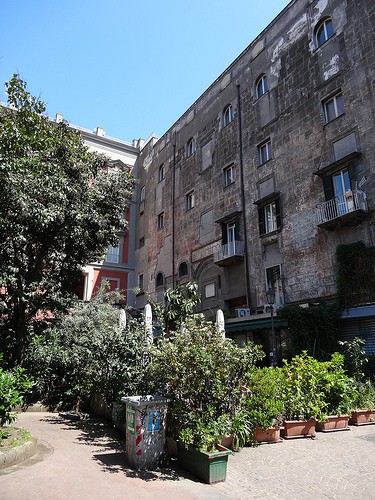  piazza bellini
