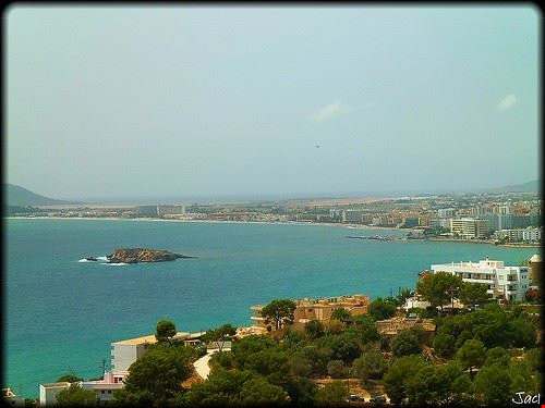  Ibiza sky_hlv - Attribution License (http://creativecommons.org/licenses/by/2.0/) sky_hlv