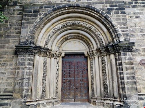  Stuttgart zug55 - Attribution-NonCommercial-NoDerivs (http://creativecommons.org/licenses/by-nc-nd/2.0/) zug55