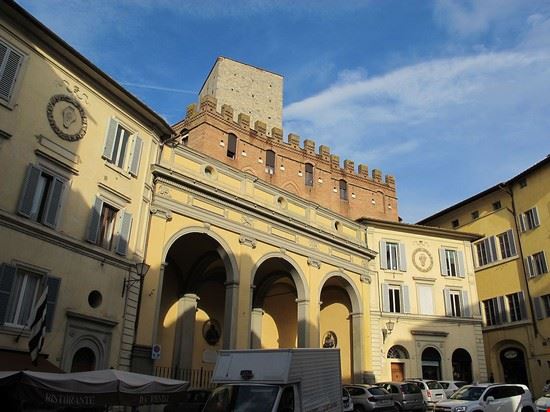 Piazza Indipendenza - Piazza dell'Indipendenza - ©sailko - ©sailko - CC-BY-SA-3.0