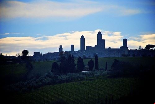 San Gimignano - Antonio Cinotti ? - Antonio Cinotti ? - Attribution-NonCommercial-NoDerivs (http://creativecommons.org/licenses/by-nc-nd/2.0/)