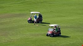  yas links golf club