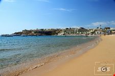  na ama beach