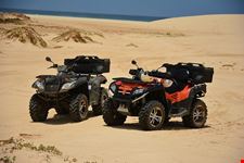  moto quad nel deserto