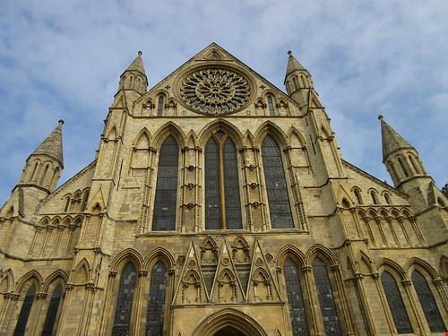 York Minster York tomylees - Attribution-NonCommercial-ShareAlike (http://creativecommons.org/licenses/by-nc-sa/2.0/) tomylees
