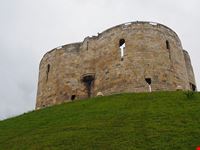  clifford s tower