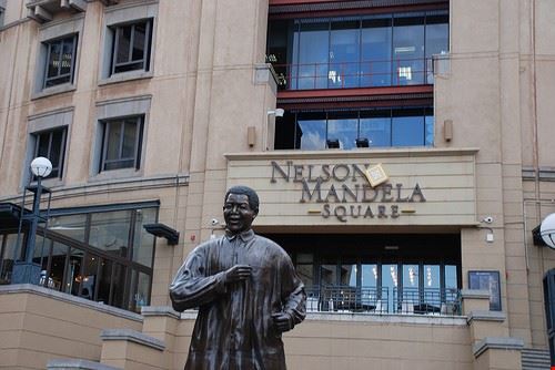 Nelson Mandela Square Johannesburg BBM Explorer - Attribution-NoDerivs (http://creativecommons.org/licenses/by-nd/2.0/) BBM Explorer