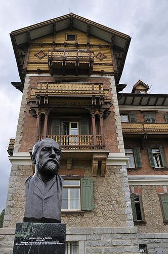  grand hotel