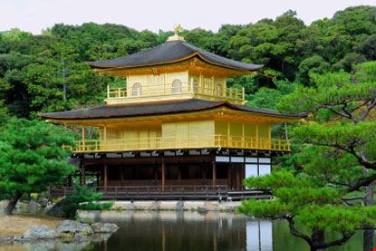 Padiglione d’Oro Kinkaku-ji - chai kian shin - chai kian shin - ©iStockphoto.com
