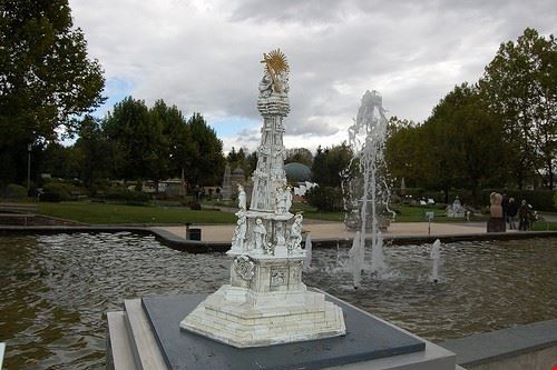 Minimundus Klagenfurt KLMircea - Attribution-ShareAlike License (http://creativecommons.org/licenses/by-sa/2.0/) KLMircea