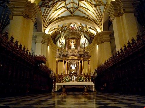 Cattedrale Lima Edoardo Cavazzuti - Attribution-NonCommercial-ShareAlike (http://creativecommons.org/licenses/by-nc-sa/2.0/) Edoardo Cavazzuti
