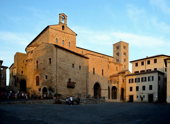 Piazza Innocenzo
