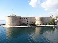 castello aragonese