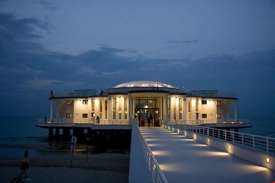 Rotonda a mare Senigallia https://www.facebook.com/events/1515333902044096/ - CC BY 2.0 https://www.facebook.com/events/1515333902044096/