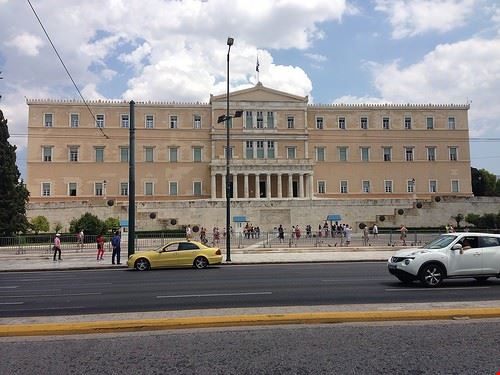 Palazzo del Parlamento Atene Dimitris Kamaras - Attribution License (http://creativecommons.org/licenses/by/2.0/) Dimitris Kamaras