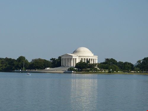 Jefferson Memorial - cordyph - cordyph - Attribution-ShareAlike License (http://creativecommons.org/licenses/by-sa/2.0/)