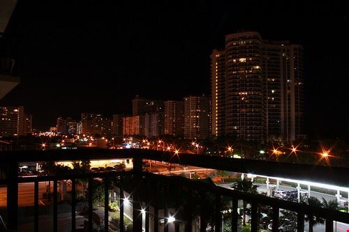  Fort Lauderdale hcwoodward - Attribution-NonCommercial-NoDerivs (http://creativecommons.org/licenses/by-nc-nd/2.0/) hcwoodward