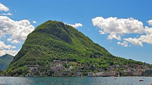 San Salvatore - Adrián M. Torres - Adrián M. Torres - Attribution-NoDerivs (http://creativecommons.org/licenses/by-nd/2.0/)
