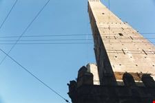 torre degli asinelli bologna