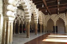  il palazzo dell aljaferia