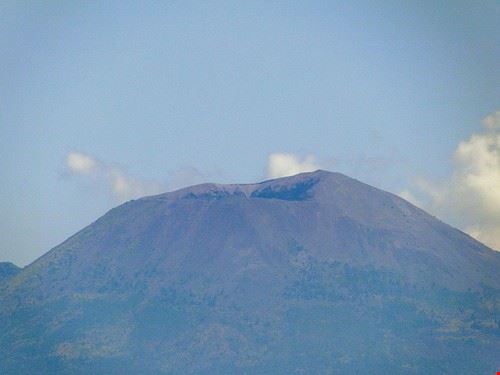 Vesuvio - Gauis Caecilius - Gauis Caecilius - Attribution-NonCommercial-NoDerivs (http://creativecommons.org/licenses/by-nc-nd/2.0/)