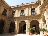  palazzo episcopale