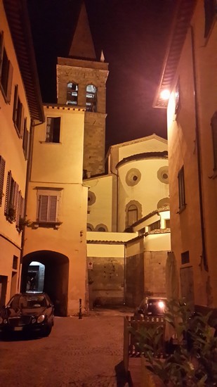 dietro al duomo