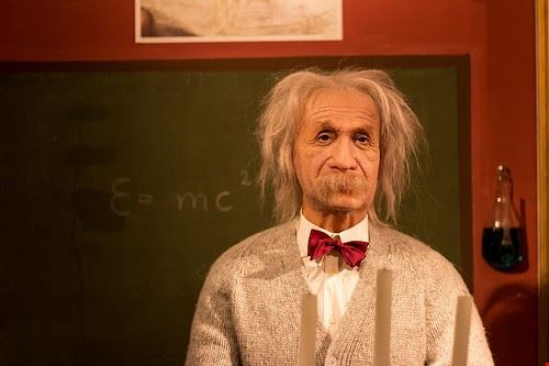 Einstein Museum Berna Thragor - Attribution License (http://creativecommons.org/licenses/by/2.0/) Thragor