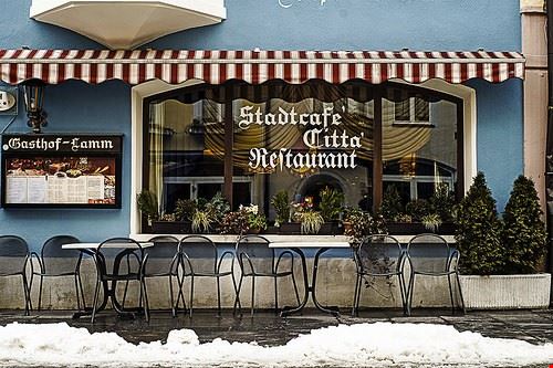 Consigli Utili su Locali e Vita notturna - dizechimi - dizechimi - Attribution-NonCommercial-ShareAlike (http://creativecommons.org/licenses/by-nc-sa/2.0/)