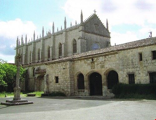  Burgos Cea. - Attribution License (http://creativecommons.org/licenses/by/2.0/) Cea.