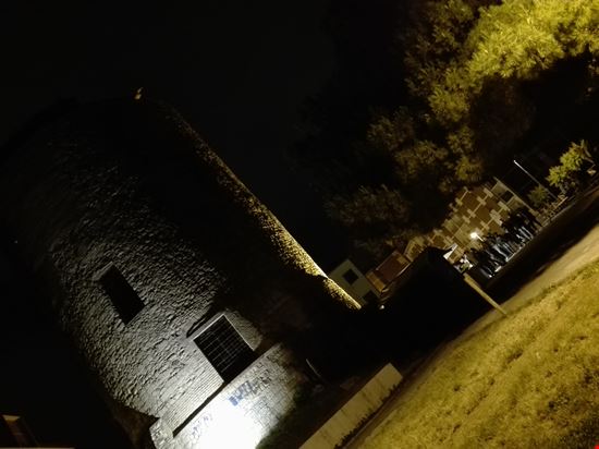 Torre GUEVARA By night  