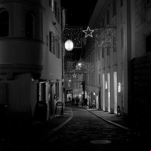 Sporgasse - lennox_mcdough - lennox_mcdough - Attribution-NoDerivs (http://creativecommons.org/licenses/by-nd/2.0/)