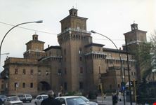castello estense ferrara